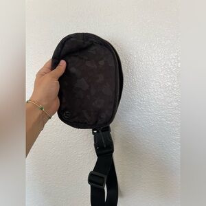 Lululemon Belt bag